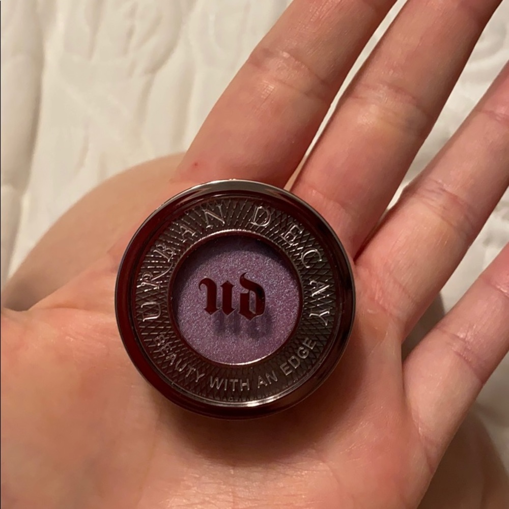 Urban decay TONIC eyeshadow